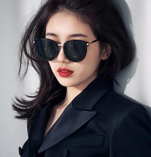 太阳镜墨镜的颜色深浅代表什么-女人美