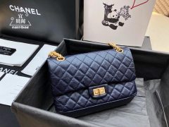 香奈儿官网包包：你的第一只香奈儿，真的买对了吗？-女人美